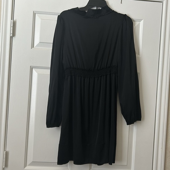 BCBG Maxazria Silk Dress Black Size Medium - Picture 14 of 16